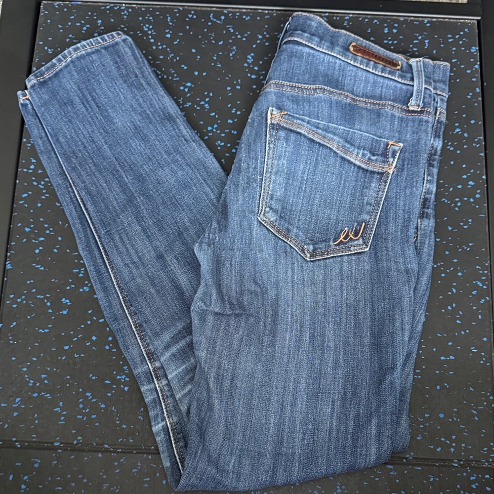 Express Women's Classic Blue Straight Leg Jeans SEE PHOTOS